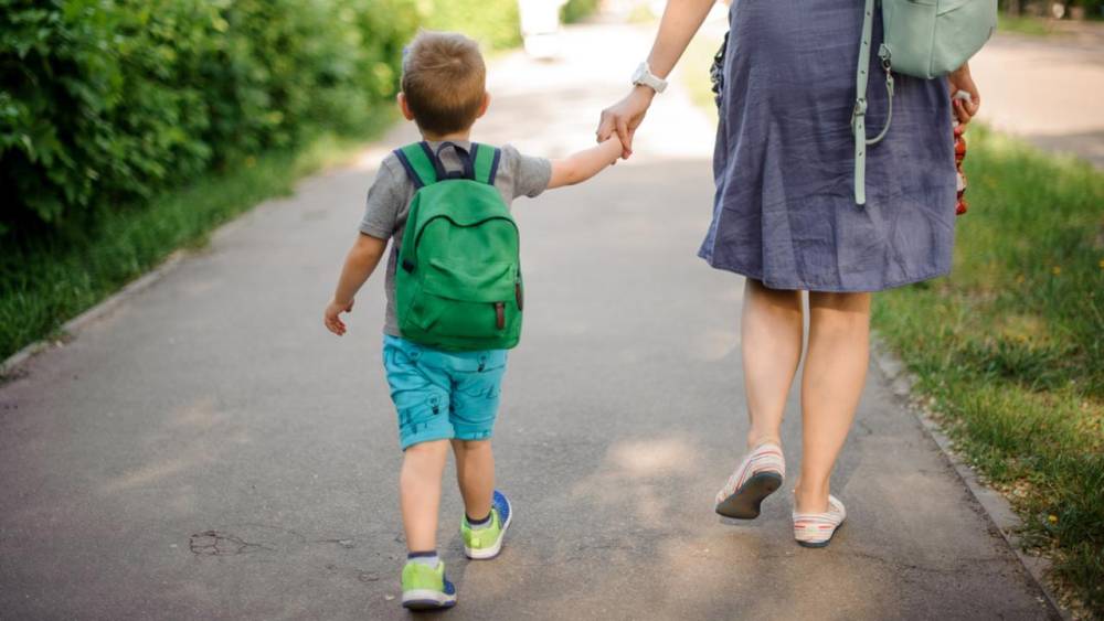 बाल देखभाल शुल्क में सुधार पर विचार: 'सब्सिडी मॉडल' खत्म कर सकता है सरकार