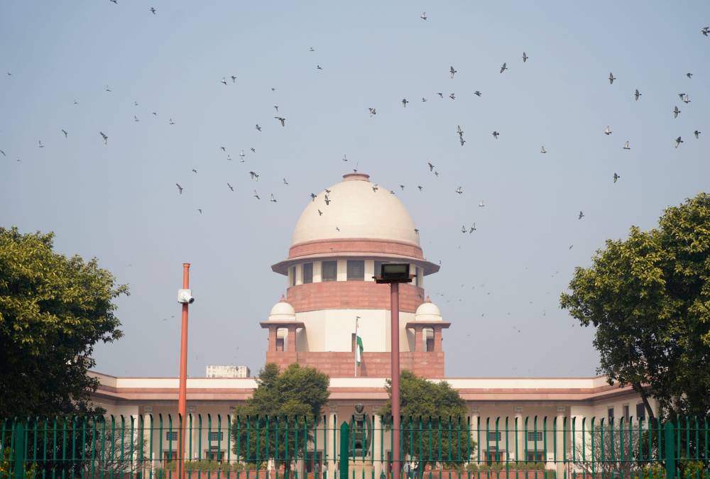 सुप्रीम कोर्ट ने पूछा चुनाव आयोग से जवाब: बिहार में हटाए गए 65 लाख वोटरों की सूची और कारण शनिवार तक सौंपें