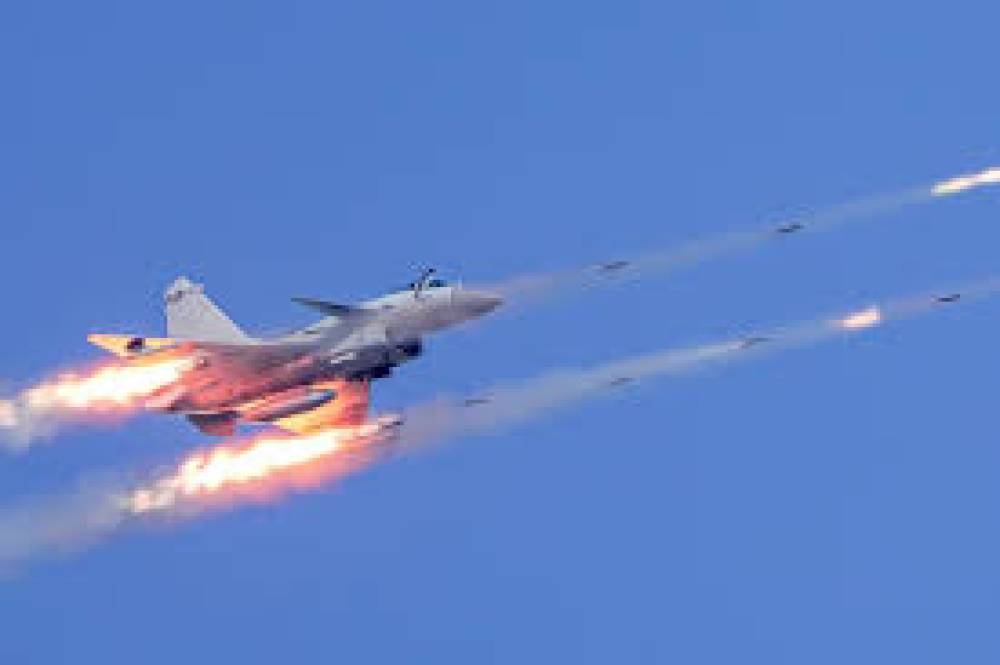 भारत ने 5 फाइटर जेट गिराए’—IAF के दावे पर भड़का पाकिस्तान, ऑपरेशन सिंदूर पर नया विवाद