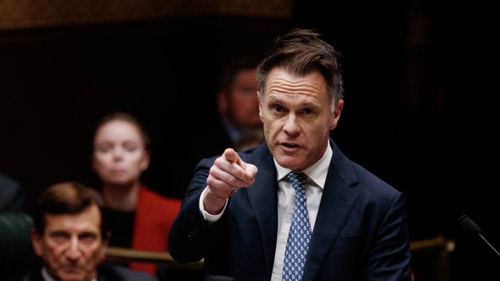 सिडनी हार्बर ब्रिज पर मार्च को लेकर मुख्यमंत्री मिन्स की चेतावनी: 'हर किसी को अनुमति नहीं दी जा सकती'