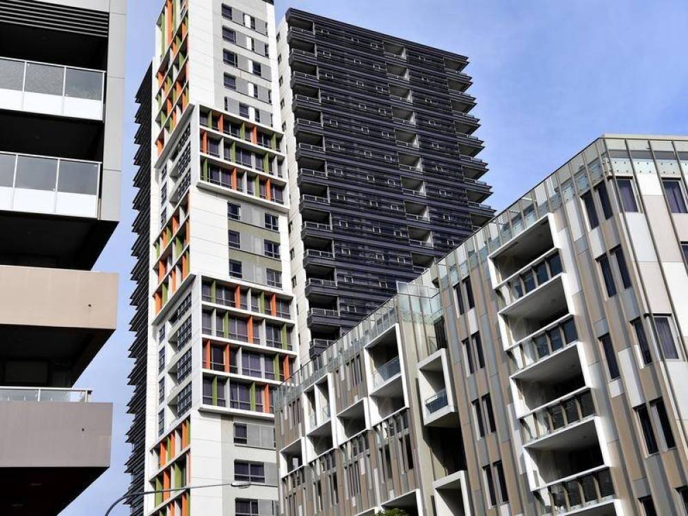 मॉसमैन महिला का सरकार की हाउसिंग नीति के खिलाफ 5 लाख डॉलर का कानूनी संघर्ष