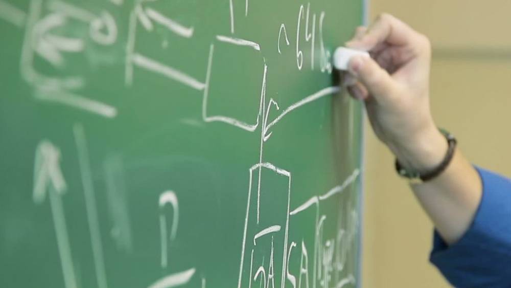 एटीएआर 50 में भी टीचिंग में दाख़िला, विश्वविद्यालयों की लाचारी या शिक्षा व्यवस्था का संकट?