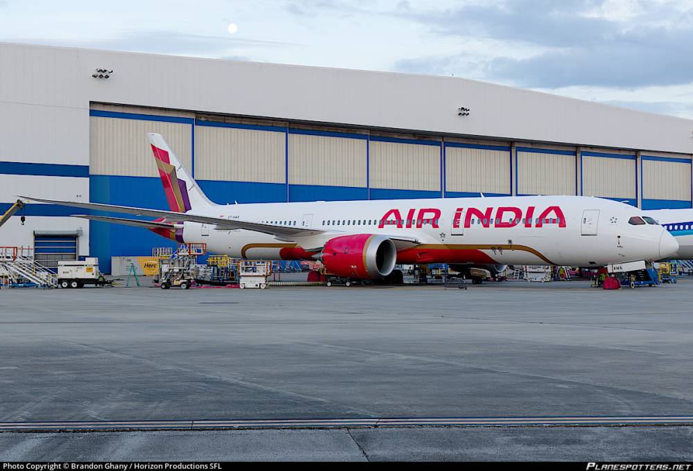एअर इंडिया के सभी B-787 विमानों की जांच पूरी, फ्यूल कंट्रोल स्विच में नहीं मिली कोई खराबी