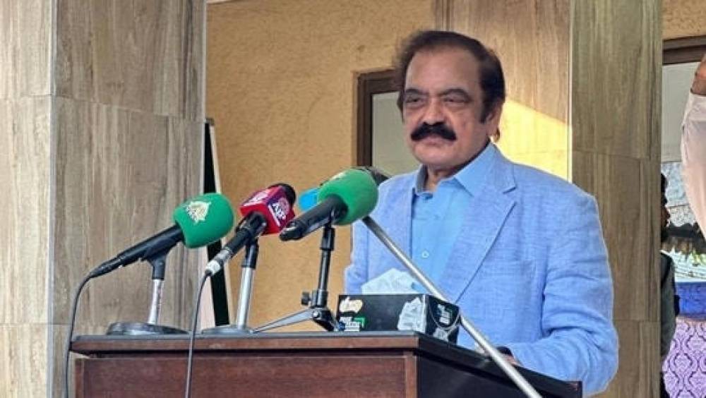 हमारे पास महज 30 से 45 सेकंड थे', भारत के ब्रह्मोस मिसाइल हमले पर PAK पीएम के करीबी का खुलासा