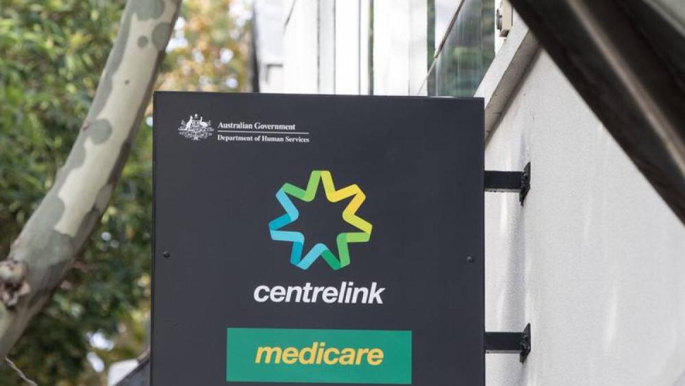 लेबर सरकार 1 अरब डॉलर से अधिक की वेलफेयर देनदारी माफ करने पर कर रही विचार: फेडरल कोर्ट के फैसले के बाद बड़ी राहत संभव