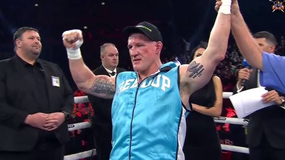 बॉक्सिंग की दुनिया में तहलका मचा देने वाला मुकाबला: पॉल गैलेन ने सॉनी बिल विलियम्स को हराकर जताई दबदबा