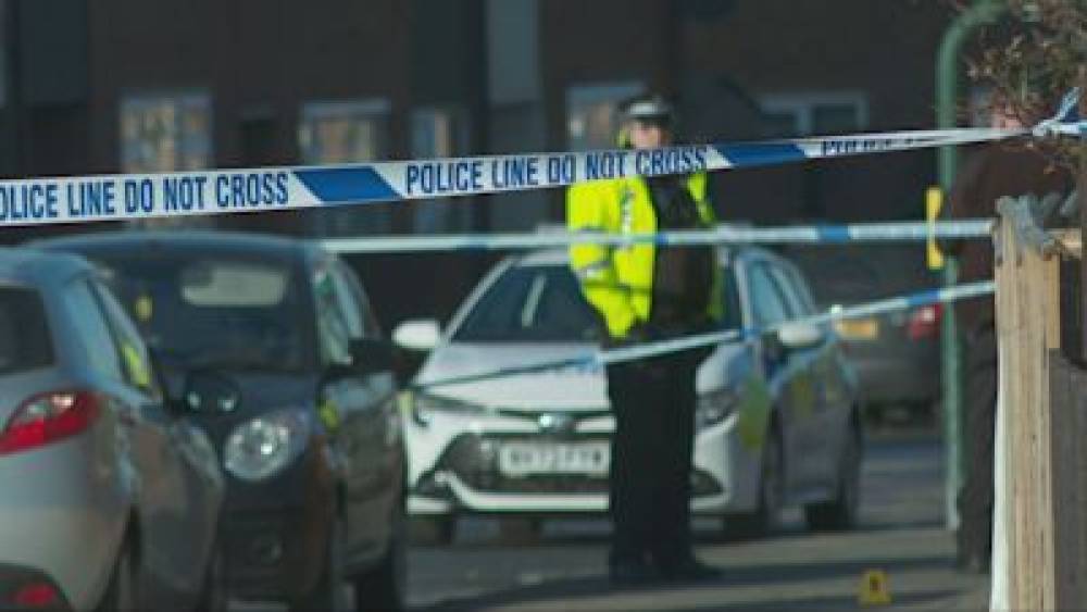 सिडनी में छुरा घोंपकर हत्या: गलती से पहचान की आशंका के बीच दो किशोरों पर हत्या का आरोप