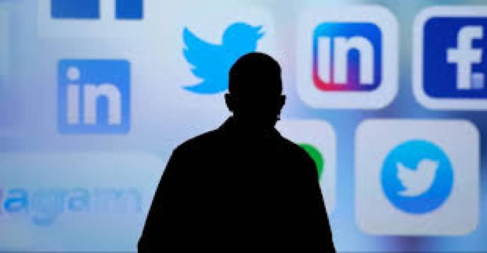 अमेरिका की नई वीज़ा गाइडलाइन: अब भारतीय छात्रों और पेशेवरों को बतानी होगी सोशल मीडिया की पूरी जानकारी