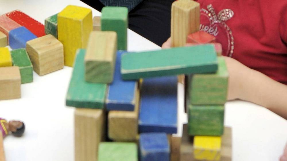 सिडनी के छह चाइल्डकेयर सेंटर्स में बच्चों के साथ यौन शोषण का आरोप, पूर्व पुलिस अधिकारी गिरफ्तार