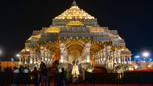 First Glimpse of Ram Darbar Unveiled in Ayodhya as Pran Pratishtha Ceremony Commences