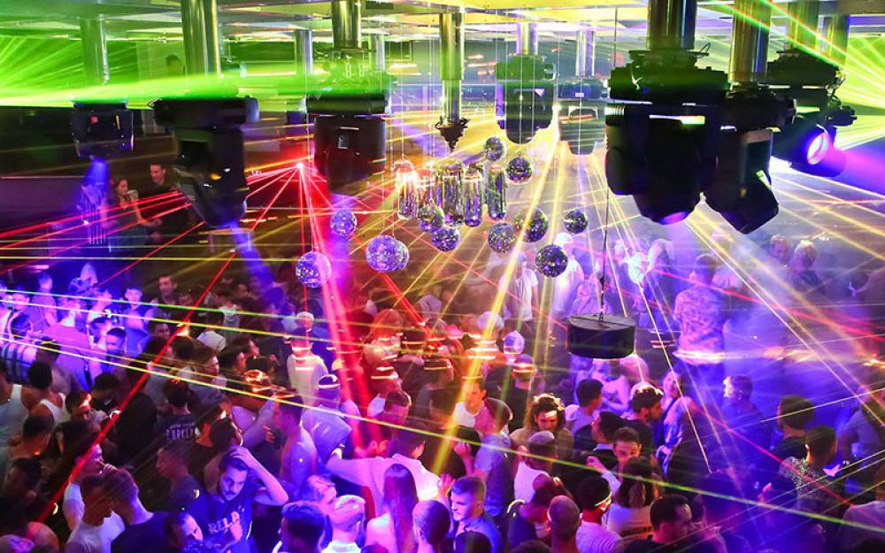 'हाउस ऑफ मेरीवेल' का चौंकाने वाला सच: VIP क्लब की आड़ में कोकीन तस्करी, राजनीतिक रसूख और 100 मिलियन डॉलर की पार्टियां