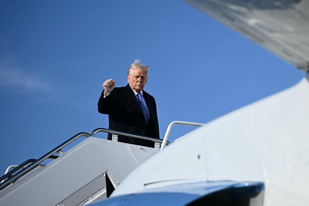 Trump Delays Proposed 50% Tariff on EU Imports Until July