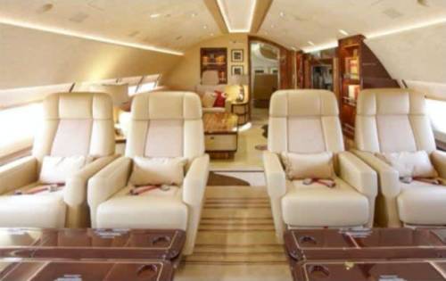 How Safe is Qatar's 'Flying Palace' for Trump? Can a U.S. President Accept Expensive Foreign Gifts?