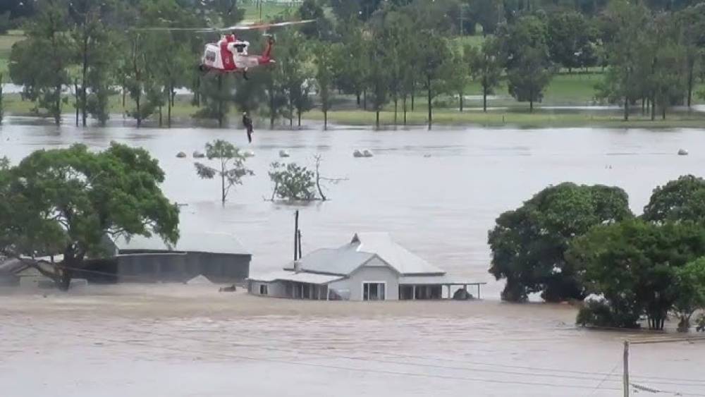Residents Stranded on Rooftops Overnight as ‘One-in-500-Year’ Flood Devastates NSW Mid North Coast