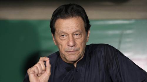 Imran Khan: “Pointless to Talk to Puppet Government, Only Military Matters”