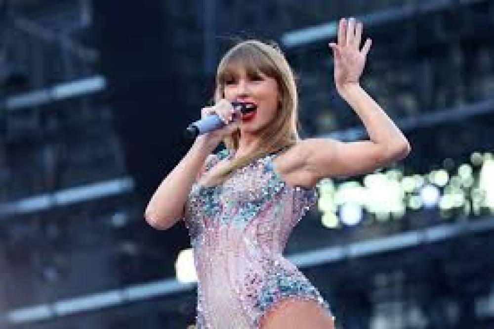 ग्रैहम नॉर्टन ने टेलर स्विफ्ट से अजीब सवाल पर लगाई लगाम, शो में छा गया सन्नाटा