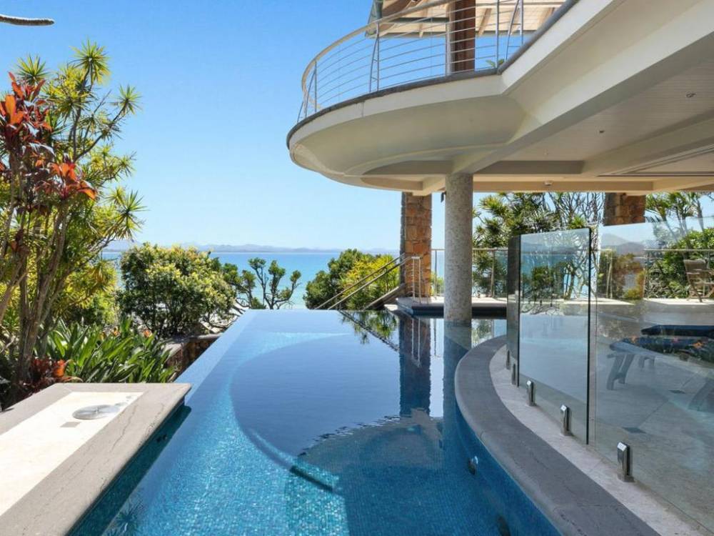 बायरन बे में टूटी घरों की कीमतों की चमक