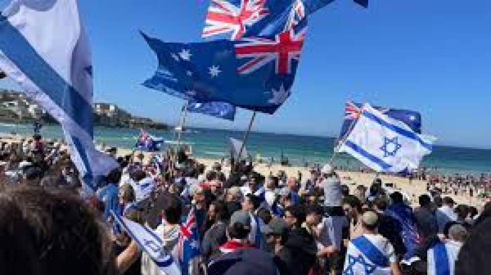 बॉन्डी बीच पर फ़लस्तीन-इज़राइल समर्थकों के बीच झड़प