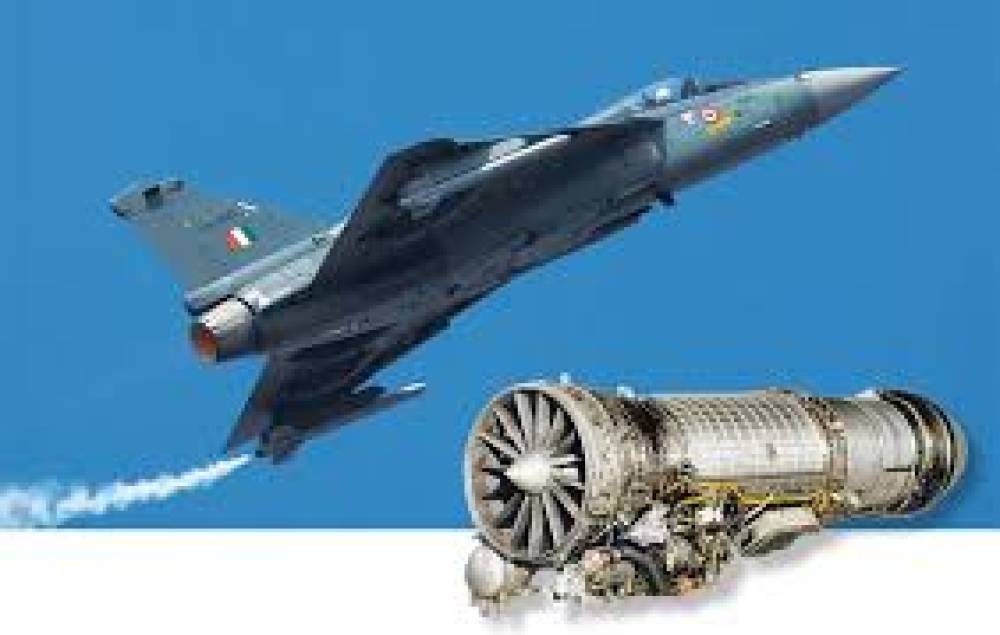 तेजस लड़ाकू विमान: इंजन की कमी से रुकी डिलीवरी