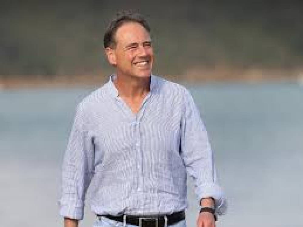 पूर्व मंत्री ग्रेग हंट का विवादित कंपनी से जुड़ाव, एक्सक्लूसिव ब्रेथ्रेन से रिश्तों पर उठे सवाल